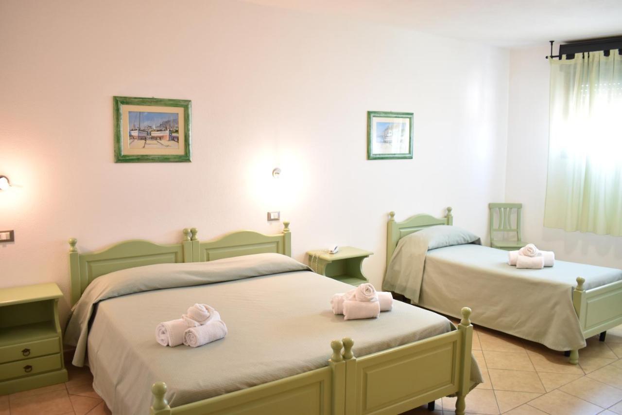 Hotel Residence Ampurias Castelsardo Habitación foto